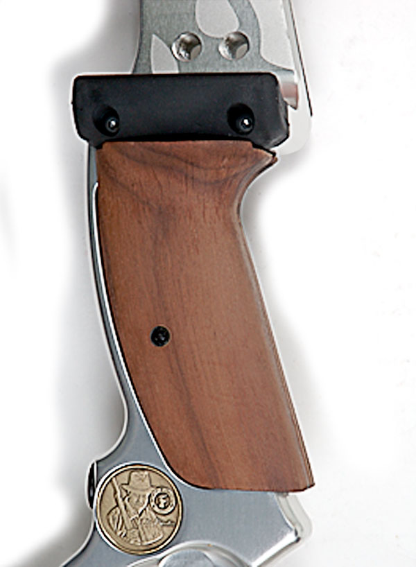 Martin Pro Wood Grip large image. Click to return to Martin Pro Wood Grip price and description