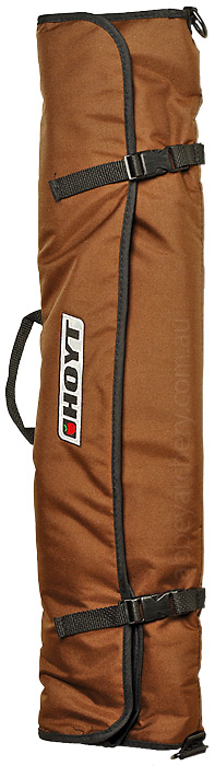 Recurve Bag is strong and durable with the famous Hoyt logo on the front