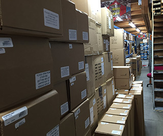 8 pallets of Easton shafts and accessories